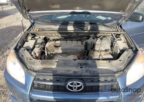 2009 Toyota Rav4 z USA, uszkodzony, nr VIN JTMBF33V995007593